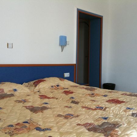 Rusalka Holiday Village Kamen Bryag Oda fotoğraf